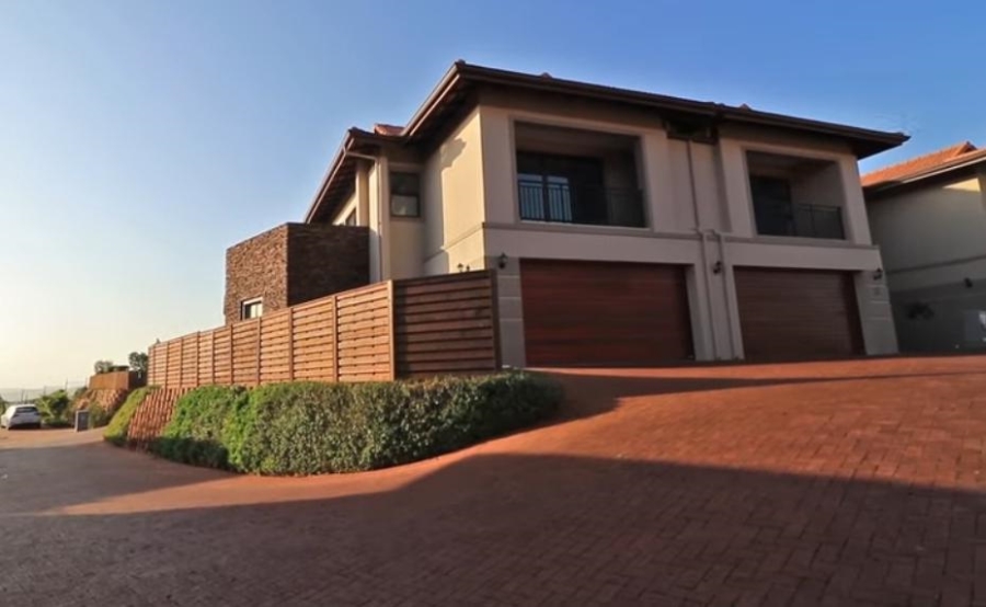 5 Bedroom Property for Sale in Izinga KwaZulu-Natal