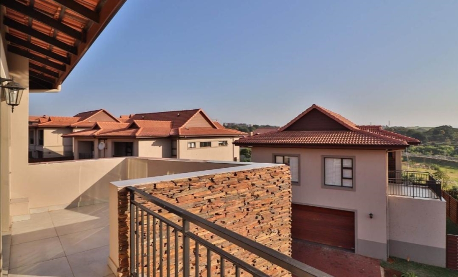 5 Bedroom Property for Sale in Izinga KwaZulu-Natal