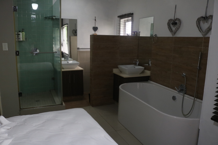 To Let 3 Bedroom Property for Rent in Umdloti Beach KwaZulu-Natal