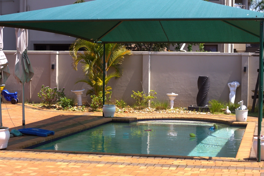 To Let 2 Bedroom Property for Rent in Somerset Park KwaZulu-Natal
