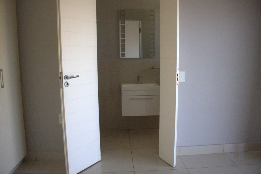 2 Bedroom Property for Sale in Umhlanga Ridge KwaZulu-Natal
