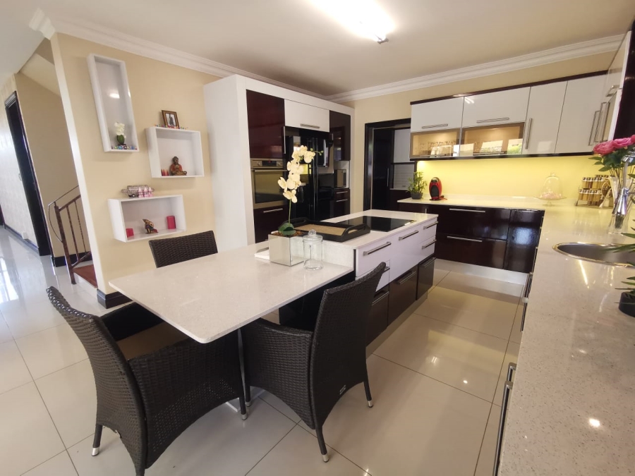 4 Bedroom Property for Sale in Izinga Estate KwaZulu-Natal