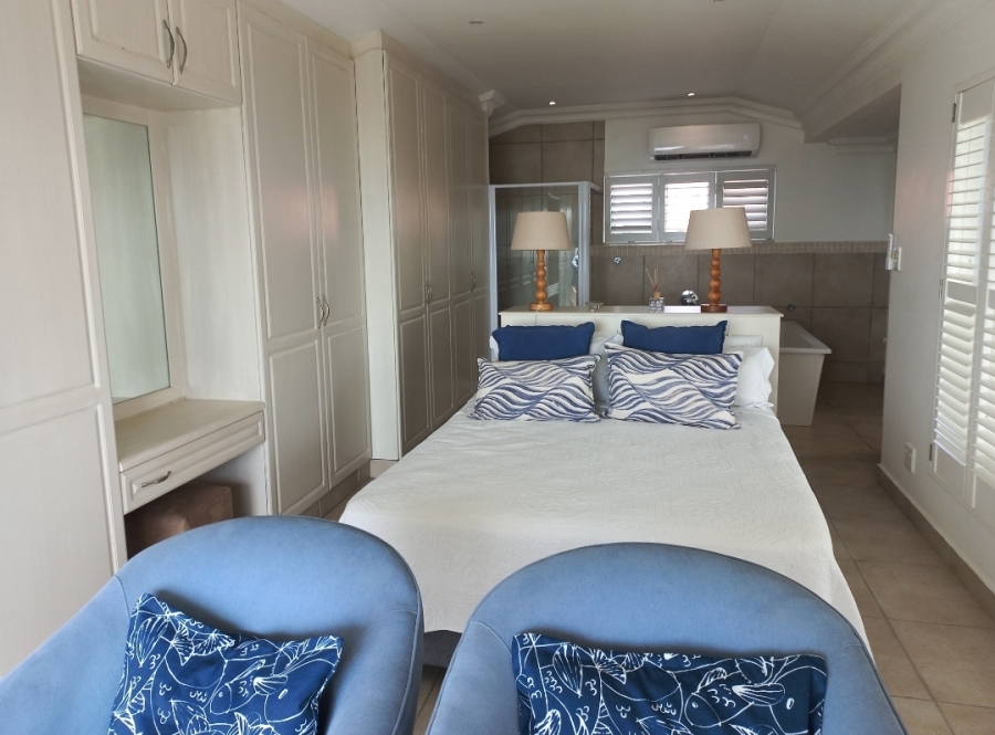 To Let 4 Bedroom Property for Rent in Umhlanga KwaZulu-Natal