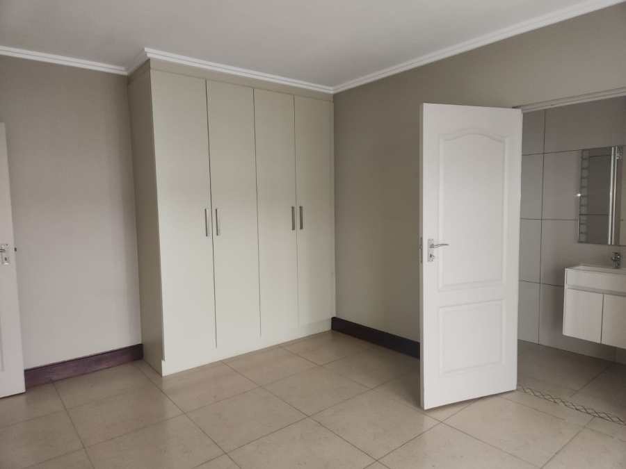 To Let 2 Bedroom Property for Rent in Umhlanga Ridge KwaZulu-Natal
