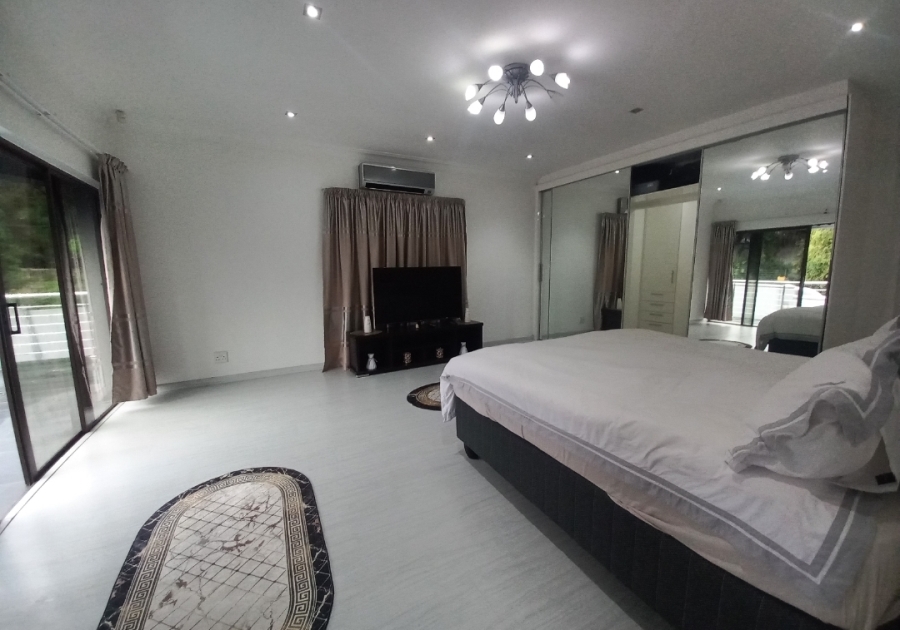 To Let 5 Bedroom Property for Rent in Herrwood Park KwaZulu-Natal
