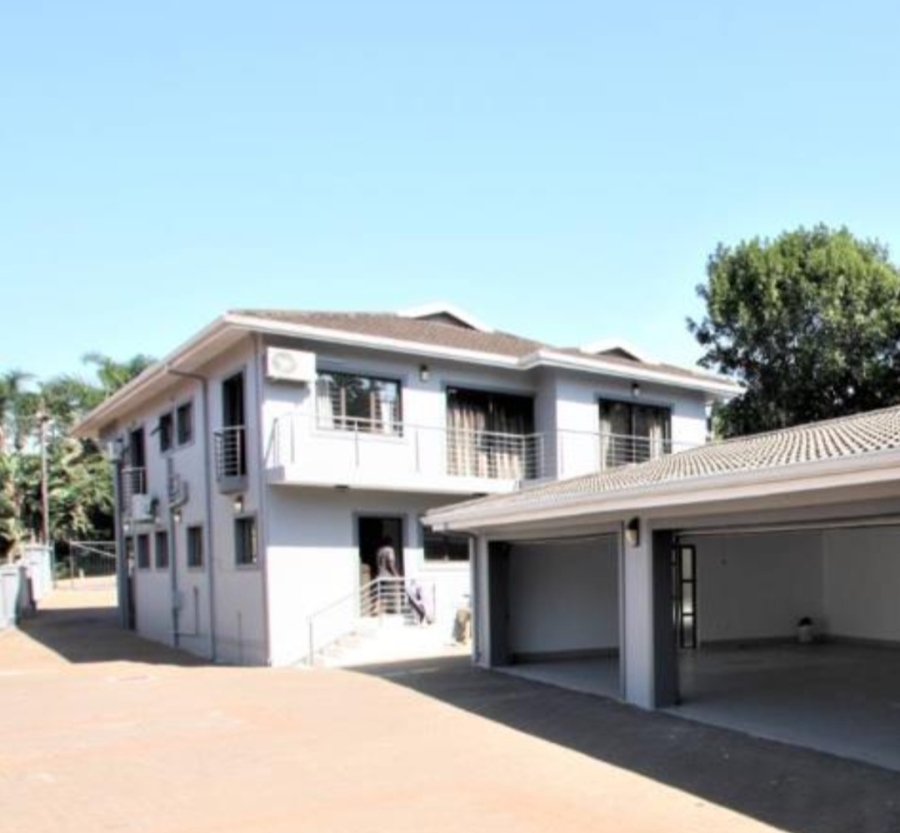 To Let 5 Bedroom Property for Rent in Herrwood Park KwaZulu-Natal