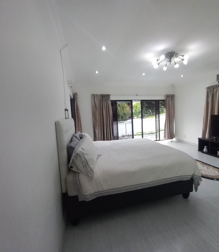 To Let 5 Bedroom Property for Rent in Herrwood Park KwaZulu-Natal