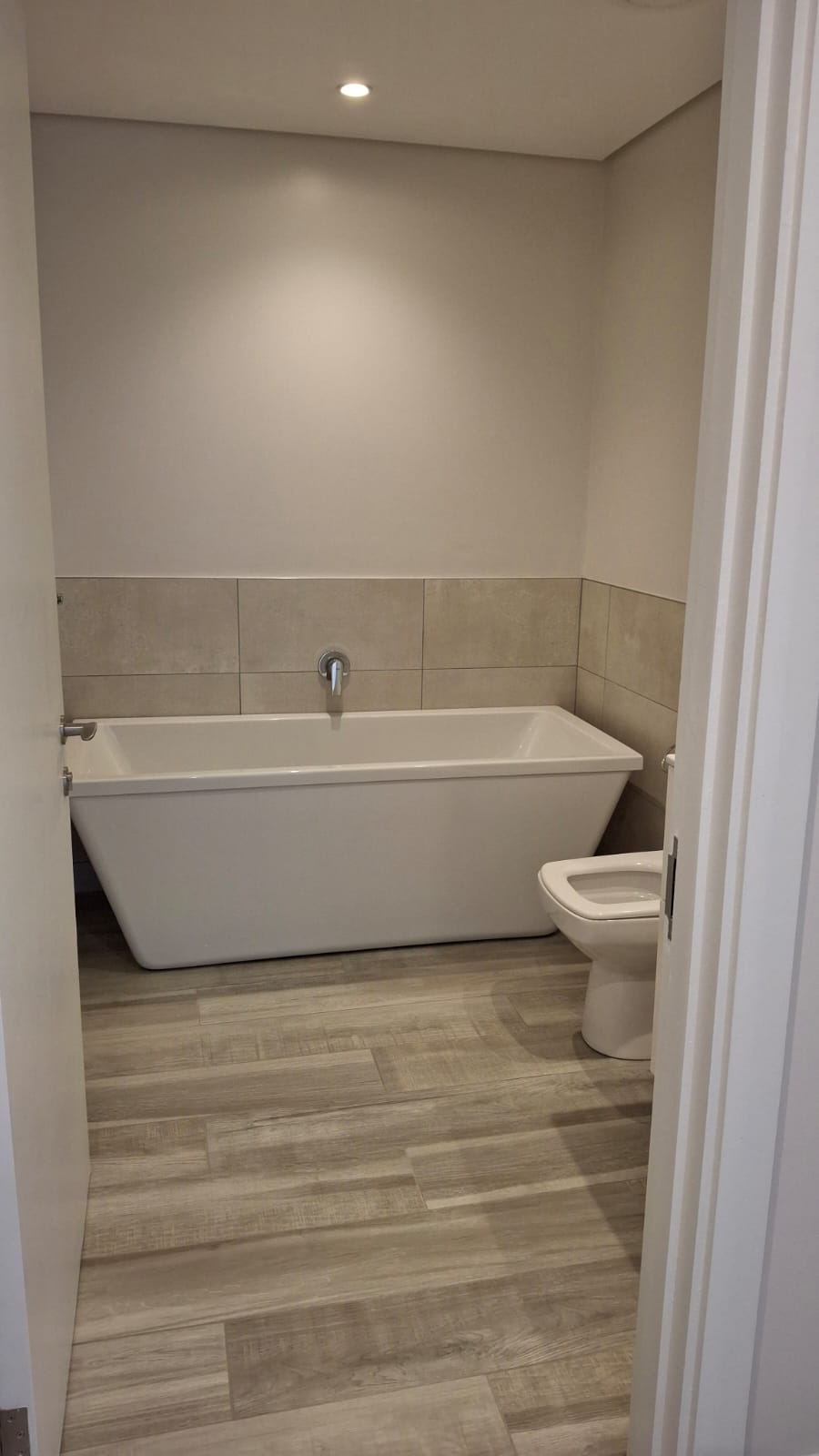 To Let 2 Bedroom Property for Rent in Umhlanga KwaZulu-Natal