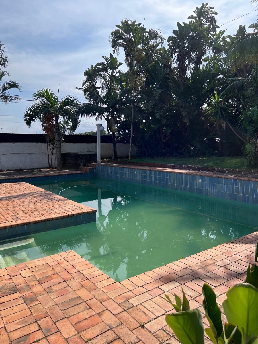 To Let 4 Bedroom Property for Rent in Umhlanga KwaZulu-Natal