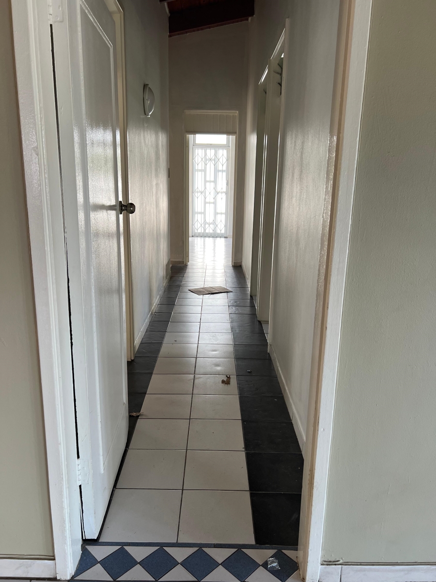To Let 4 Bedroom Property for Rent in Umhlanga KwaZulu-Natal