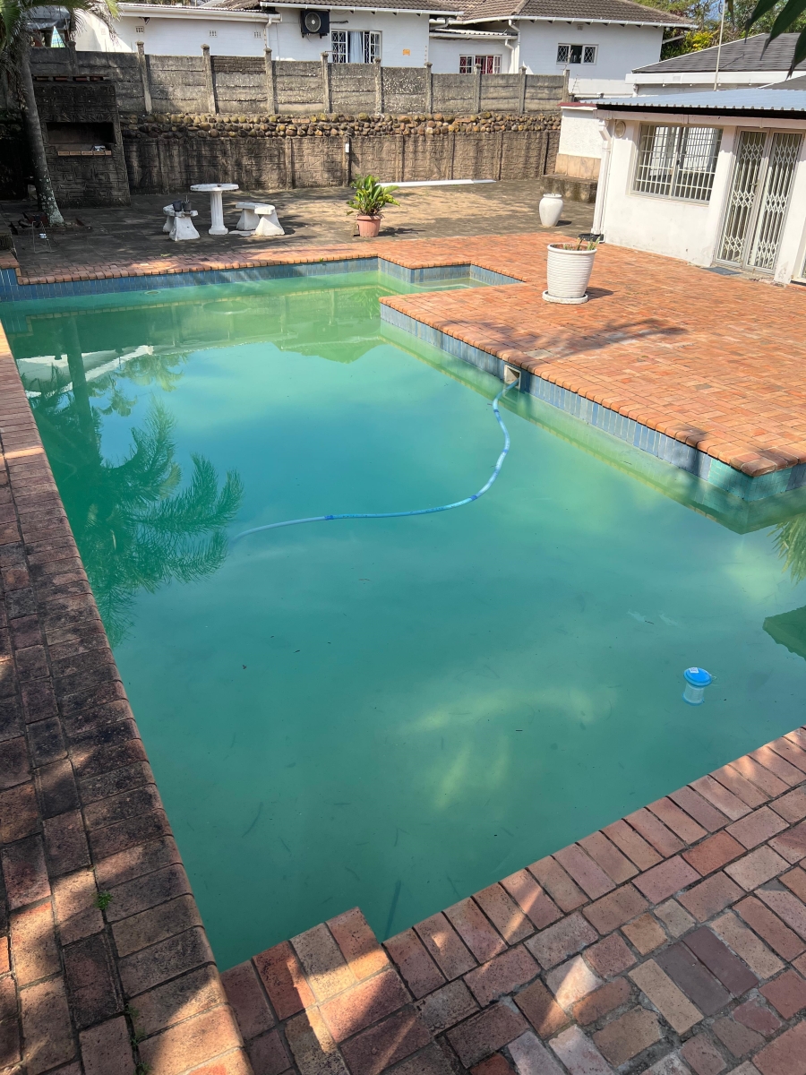 To Let 4 Bedroom Property for Rent in Umhlanga KwaZulu-Natal