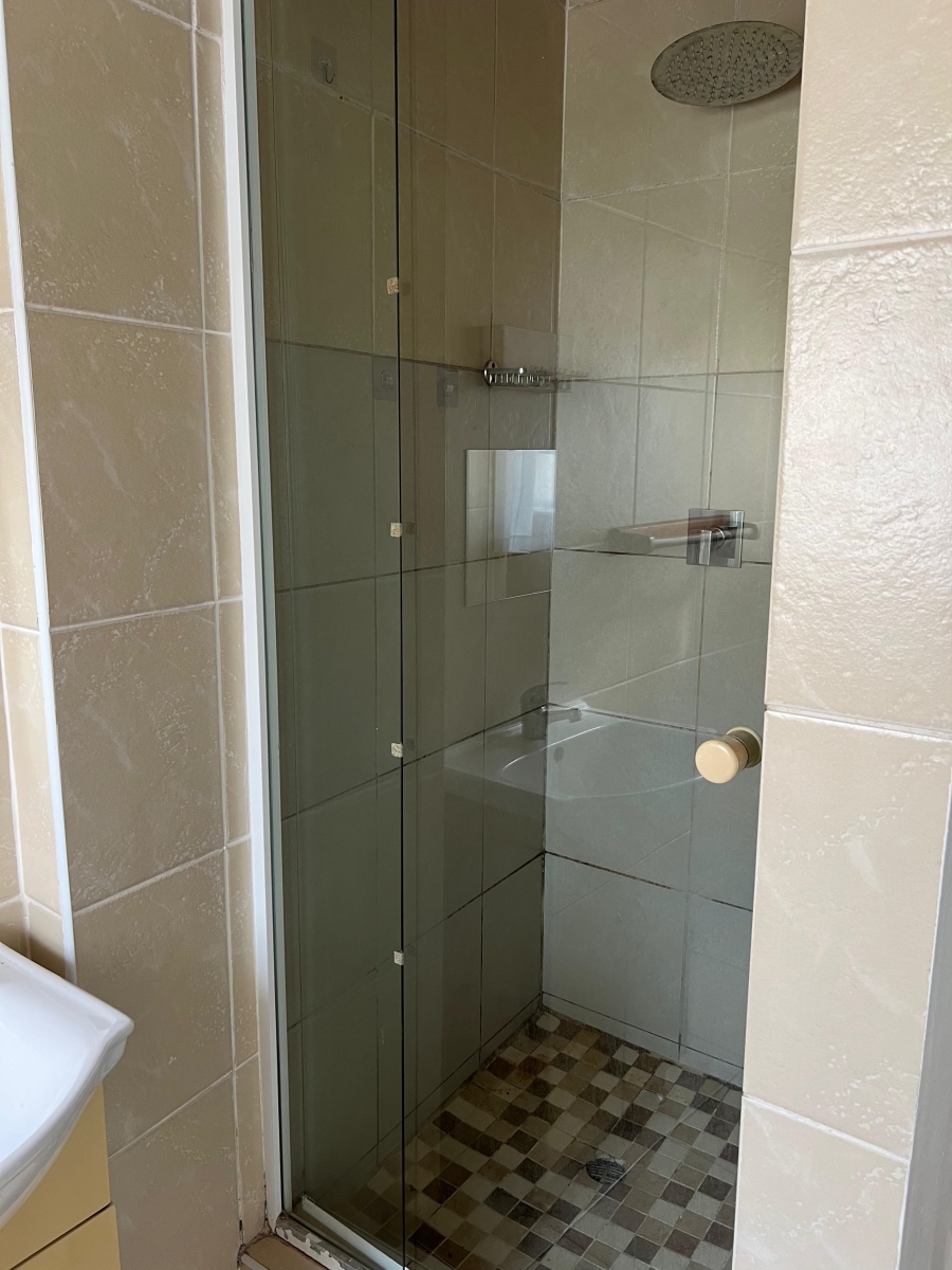 To Let 4 Bedroom Property for Rent in Umhlanga KwaZulu-Natal