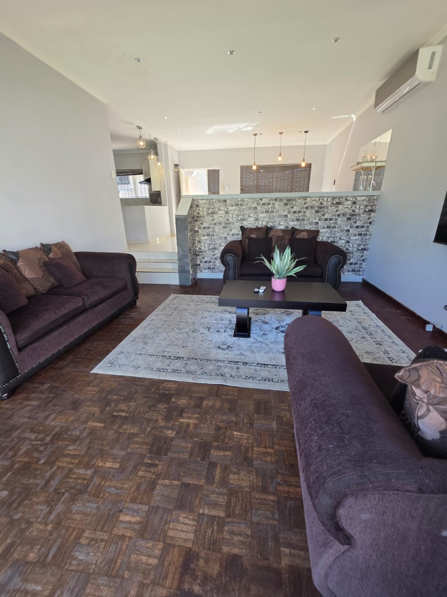 To Let 3 Bedroom Property for Rent in Umhlanga KwaZulu-Natal