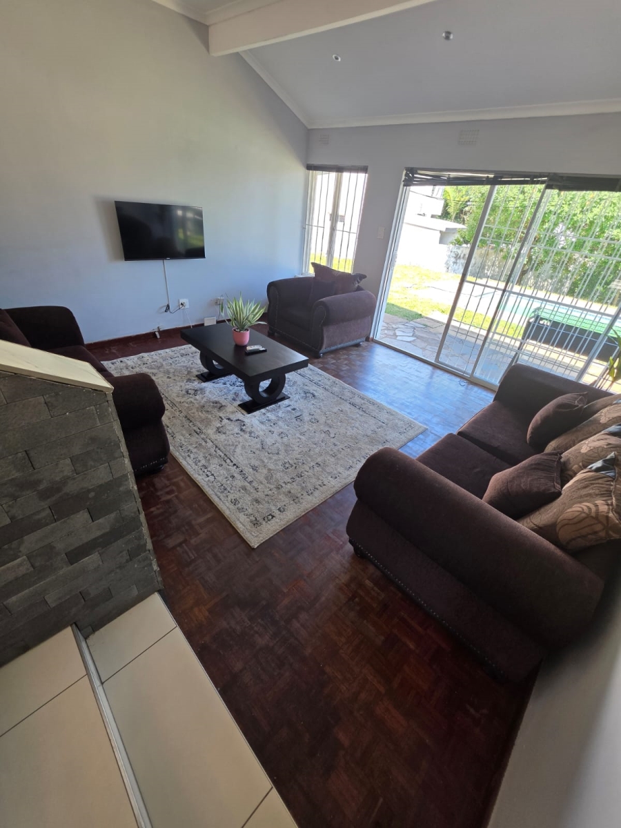 To Let 3 Bedroom Property for Rent in Umhlanga KwaZulu-Natal