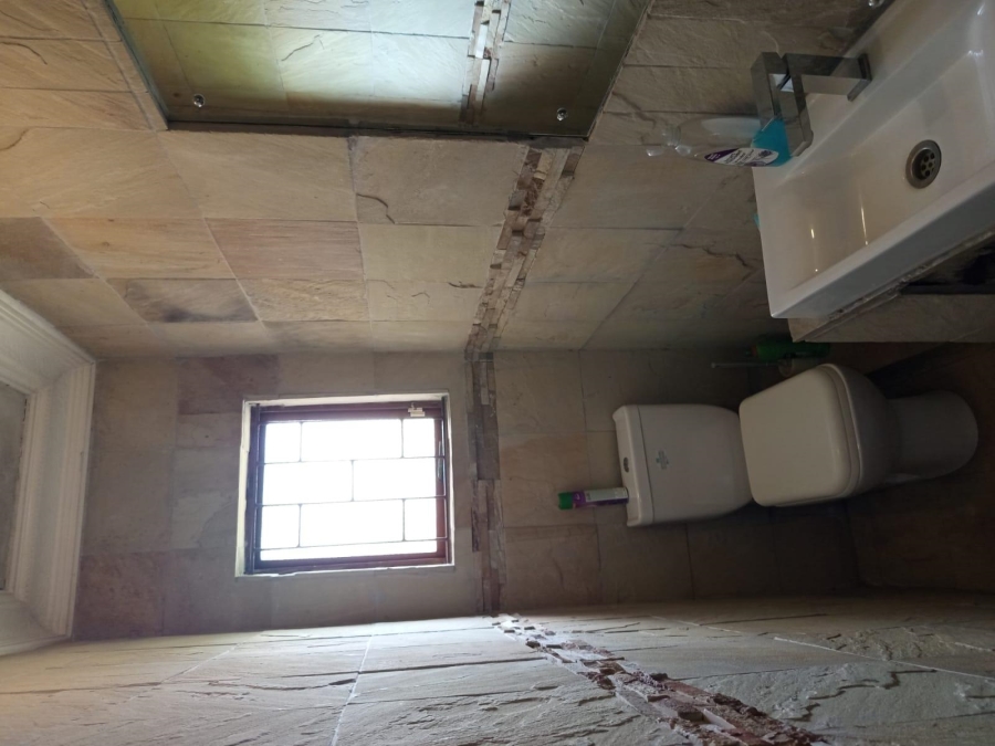 7 Bedroom Property for Sale in Lotusville KwaZulu-Natal