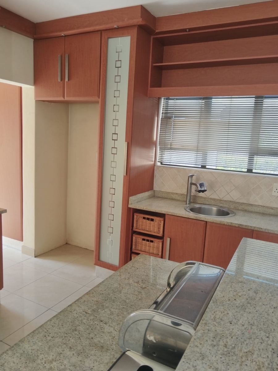 4 Bedroom Property for Sale in Izinga KwaZulu-Natal