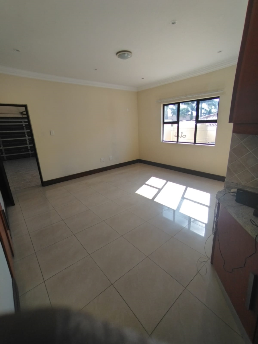 4 Bedroom Property for Sale in Izinga KwaZulu-Natal