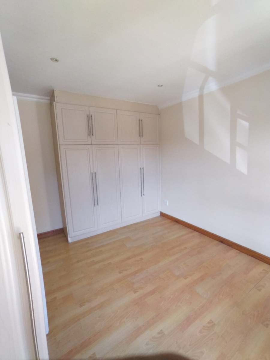 4 Bedroom Property for Sale in Izinga KwaZulu-Natal