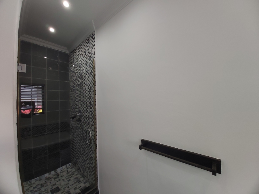 To Let 3 Bedroom Property for Rent in Somerset Park KwaZulu-Natal