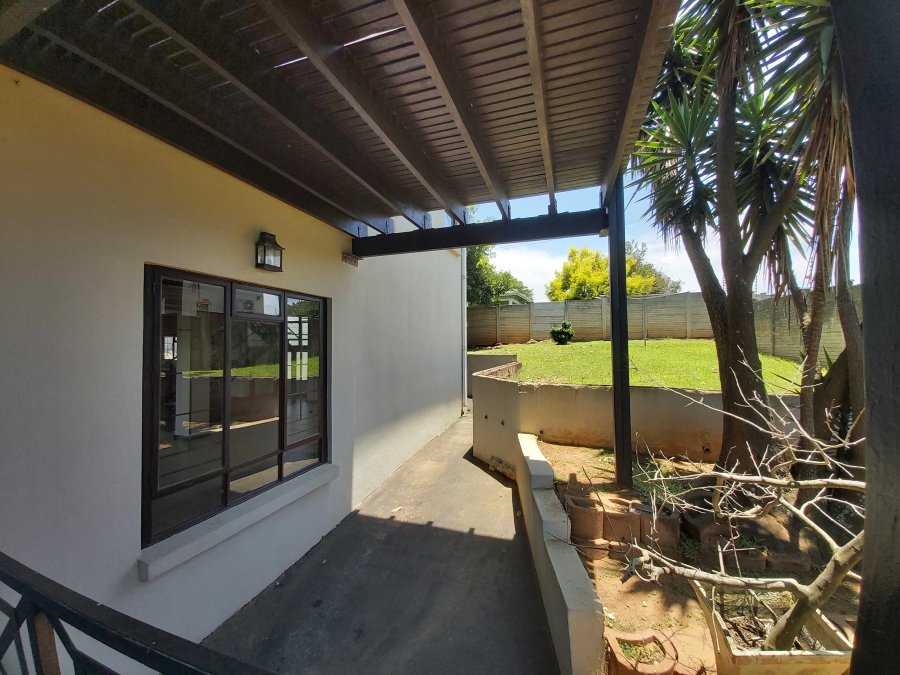 To Let 3 Bedroom Property for Rent in Somerset Park KwaZulu-Natal