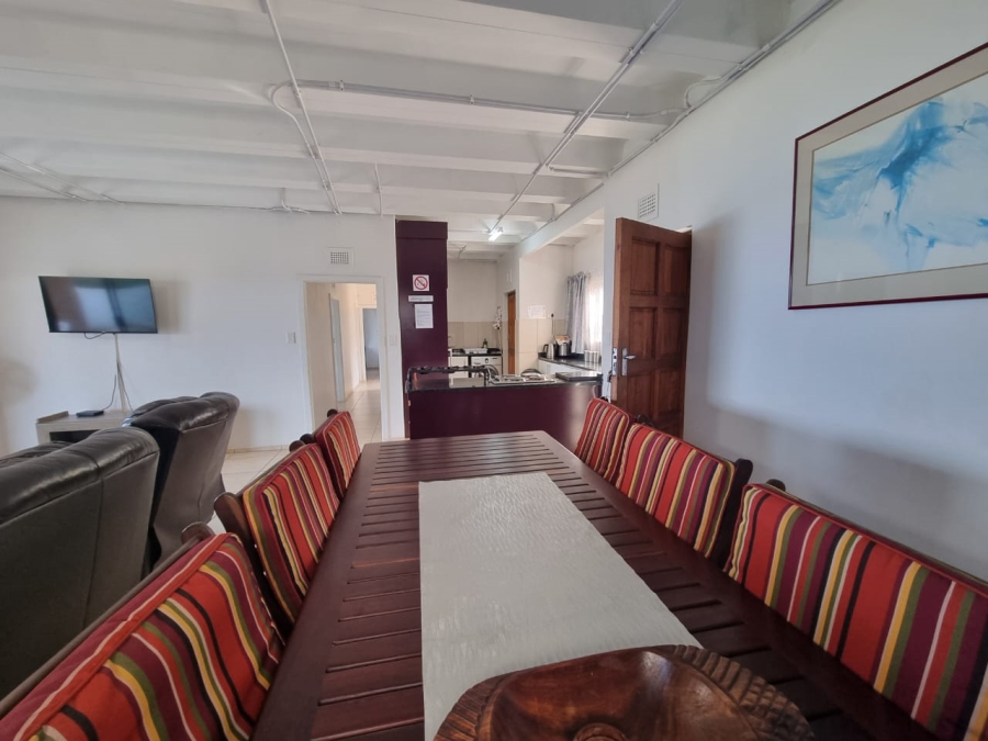 5 Bedroom Property for Sale in Uvongo Beach KwaZulu-Natal