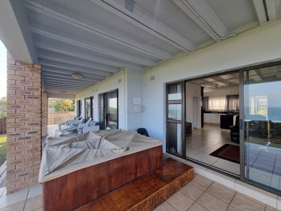 5 Bedroom Property for Sale in Uvongo Beach KwaZulu-Natal
