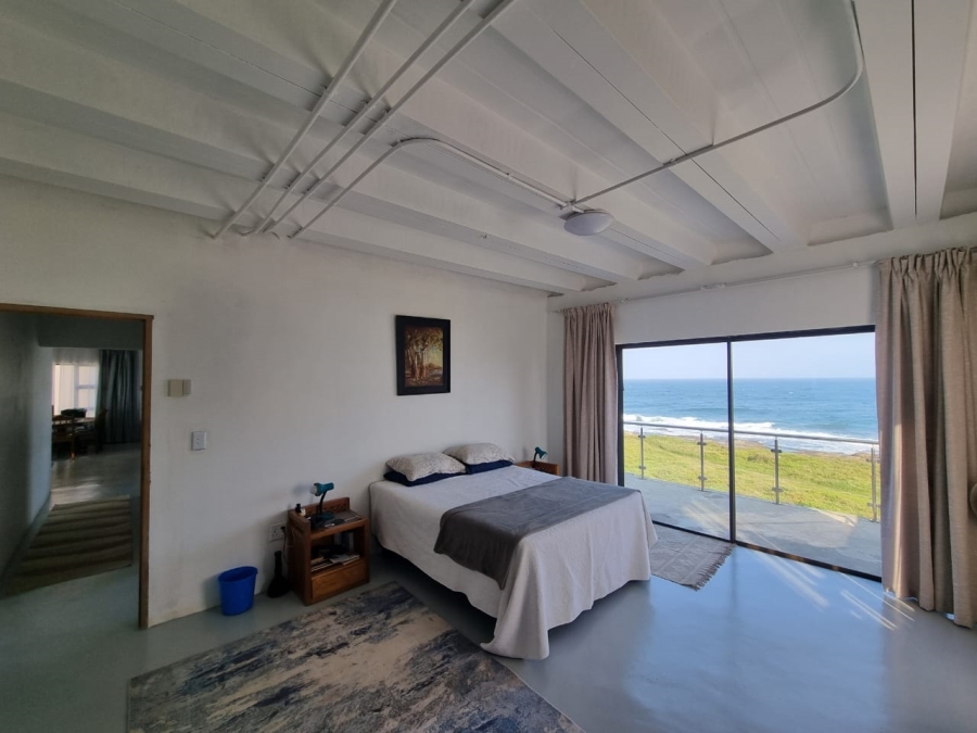 5 Bedroom Property for Sale in Uvongo Beach KwaZulu-Natal