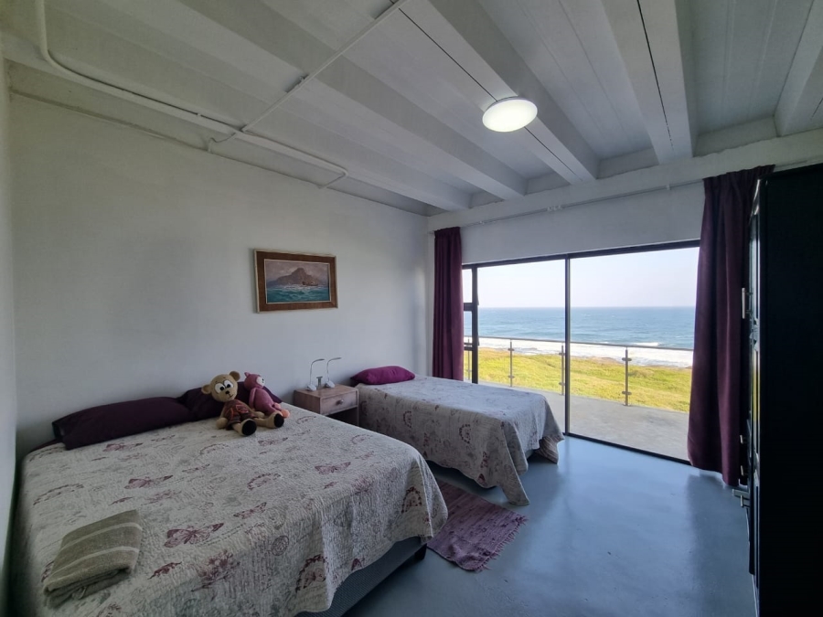 5 Bedroom Property for Sale in Uvongo Beach KwaZulu-Natal