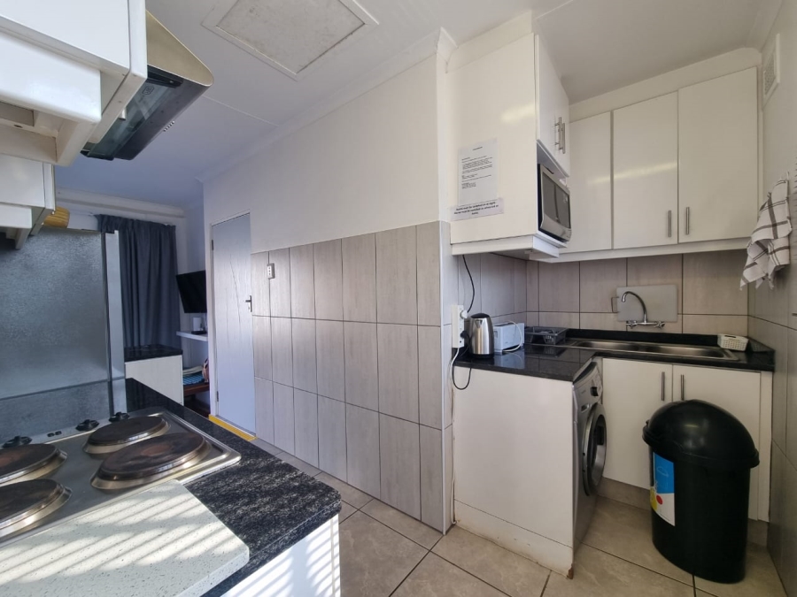 5 Bedroom Property for Sale in Uvongo Beach KwaZulu-Natal