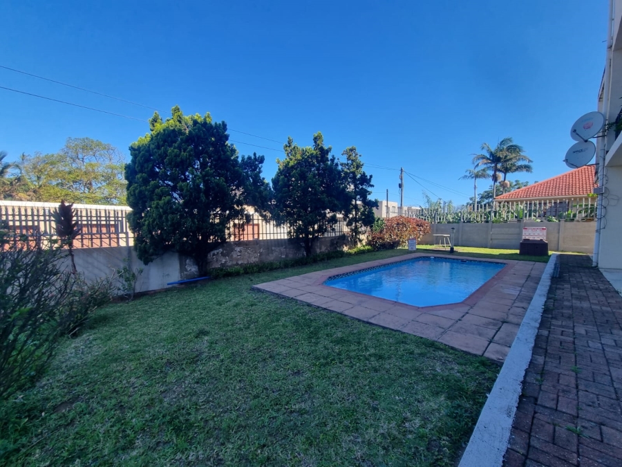 To Let 1 Bedroom Property for Rent in Margate KwaZulu-Natal