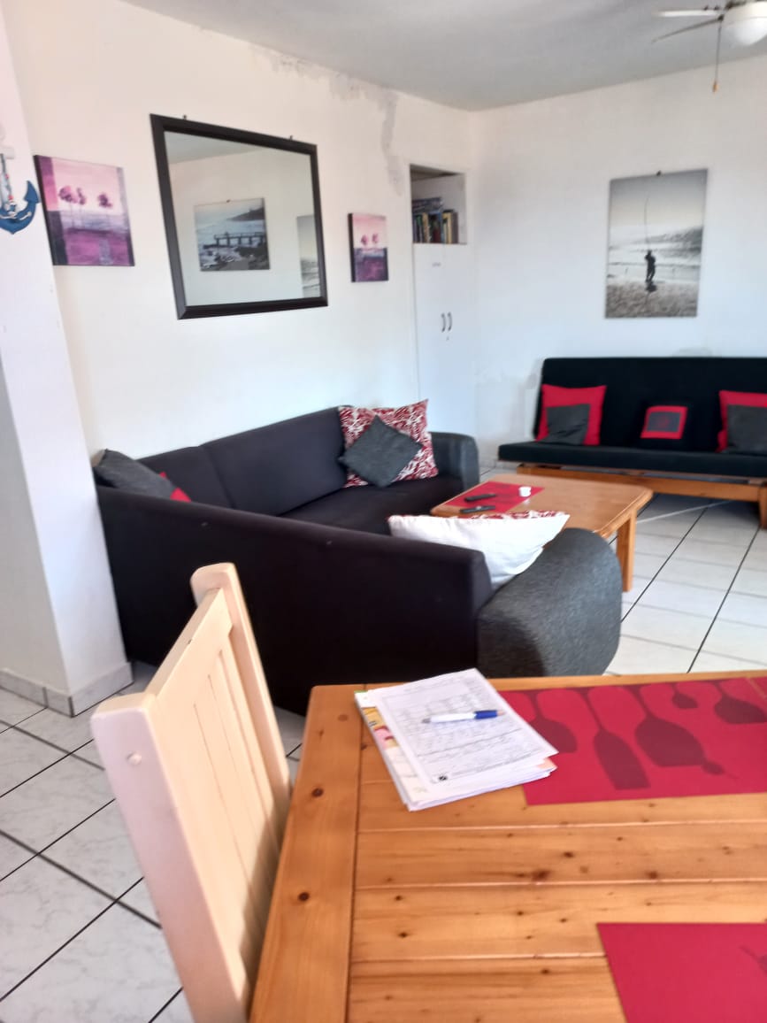 2 Bedroom Property for Sale in Uvongo Beach KwaZulu-Natal