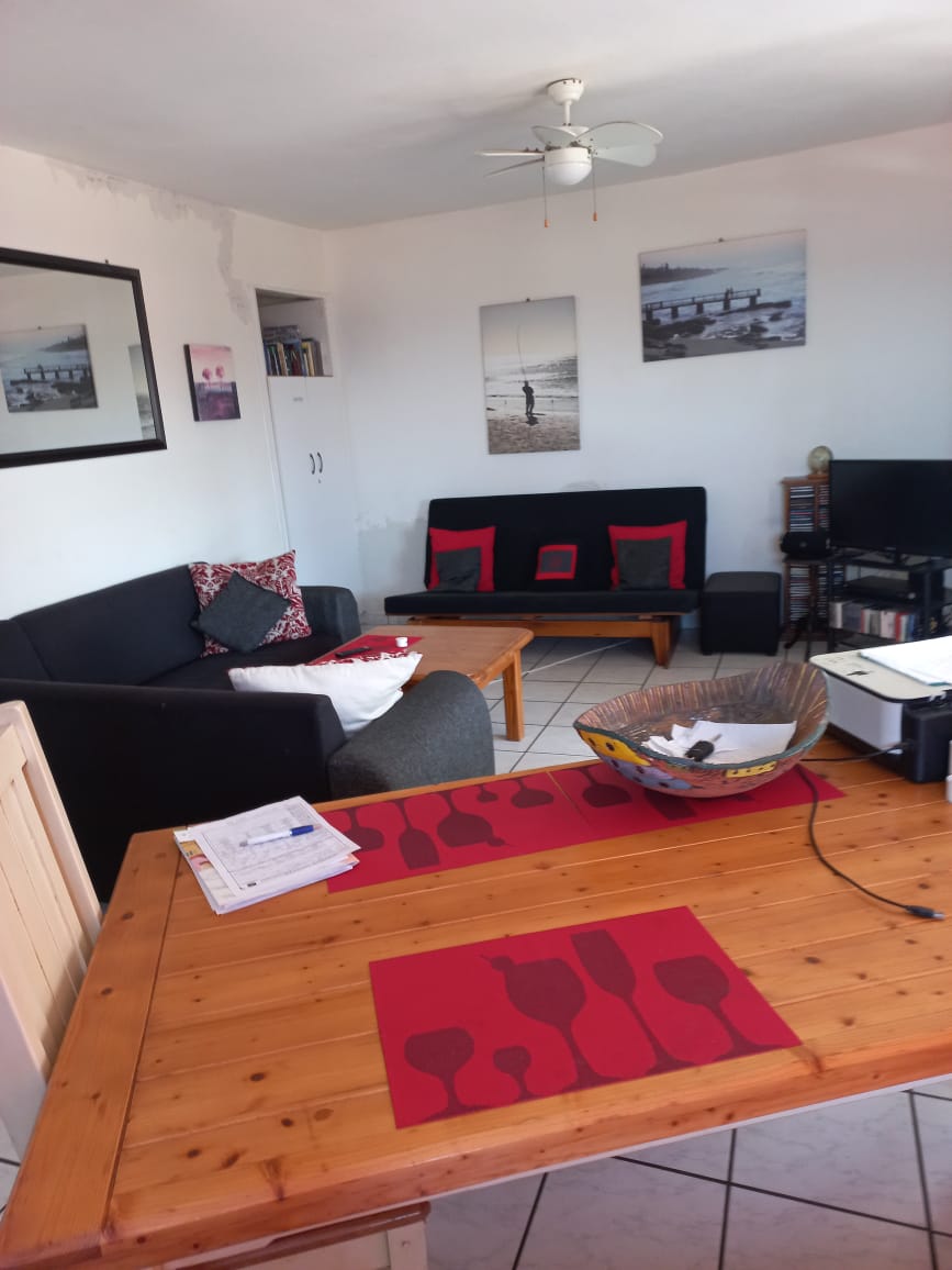 2 Bedroom Property for Sale in Uvongo Beach KwaZulu-Natal