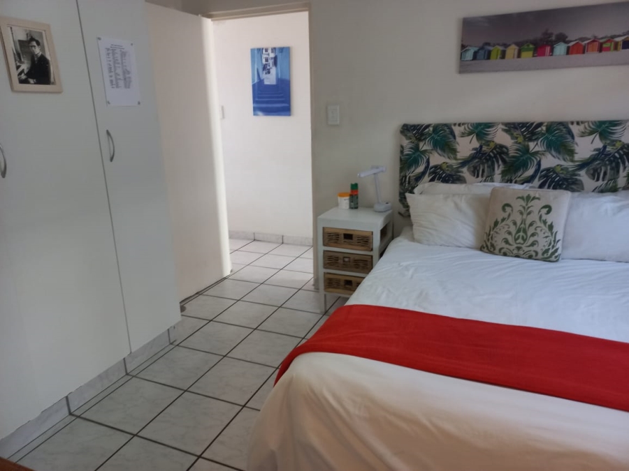 2 Bedroom Property for Sale in Uvongo Beach KwaZulu-Natal