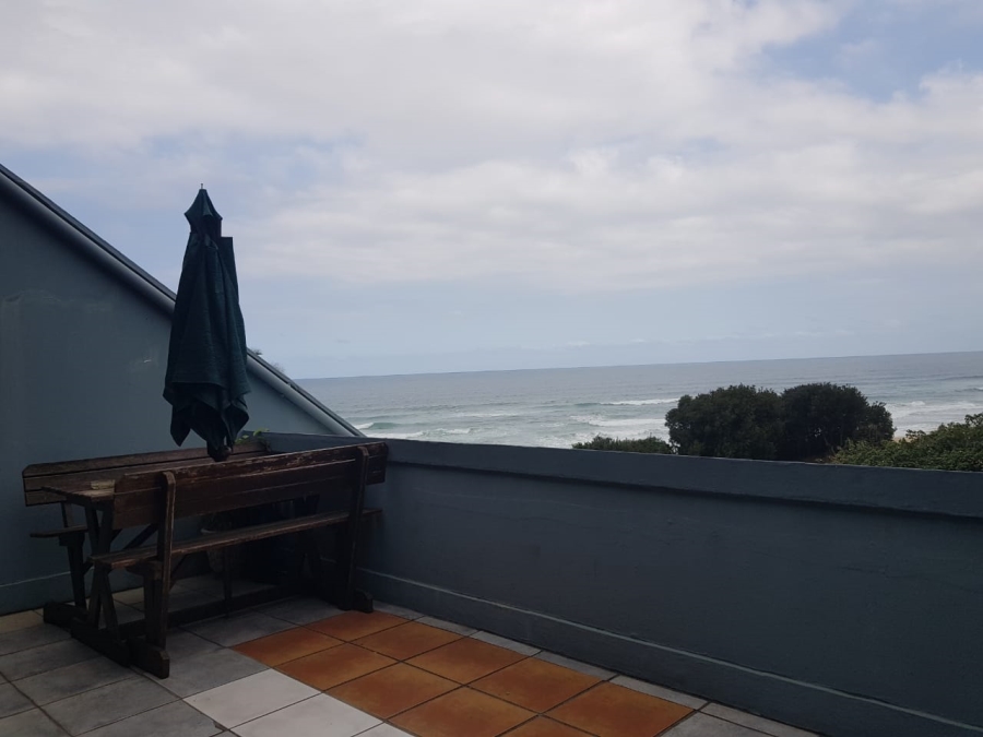 2 Bedroom Property for Sale in Manaba Beach KwaZulu-Natal
