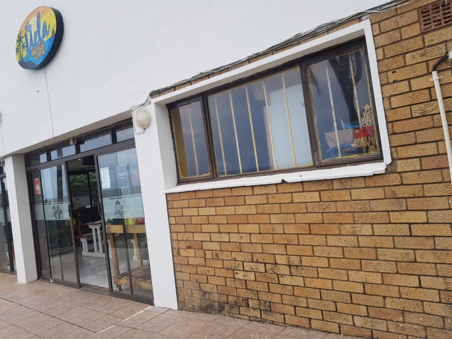 2 Bedroom Property for Sale in Manaba Beach KwaZulu-Natal