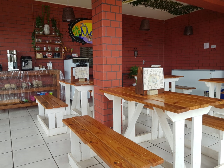 2 Bedroom Property for Sale in Manaba Beach KwaZulu-Natal