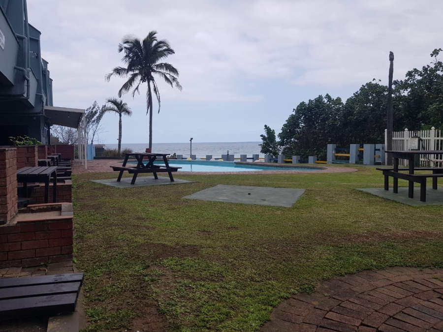 2 Bedroom Property for Sale in Manaba Beach KwaZulu-Natal