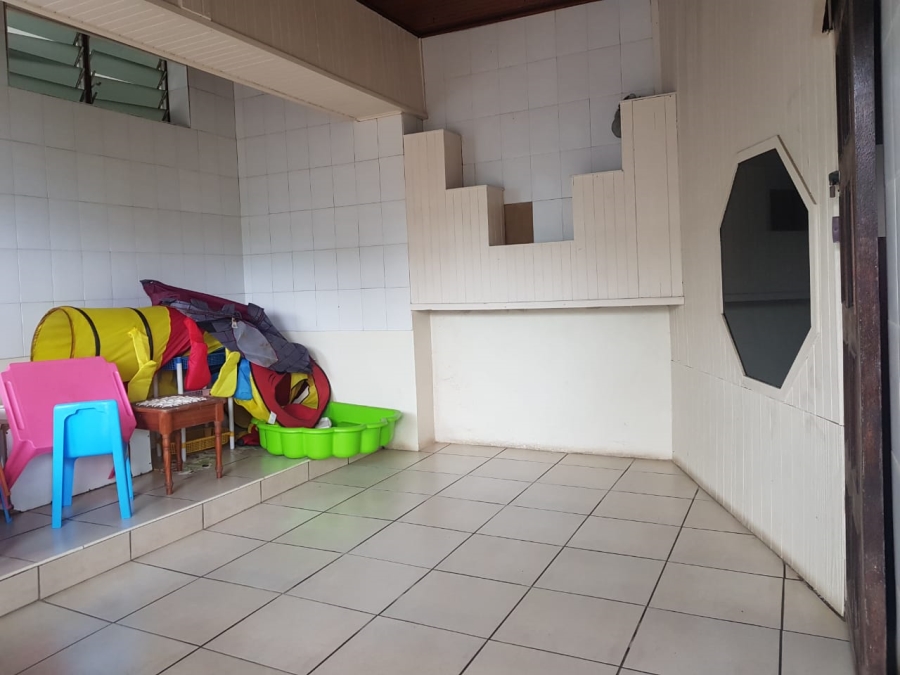 2 Bedroom Property for Sale in Manaba Beach KwaZulu-Natal