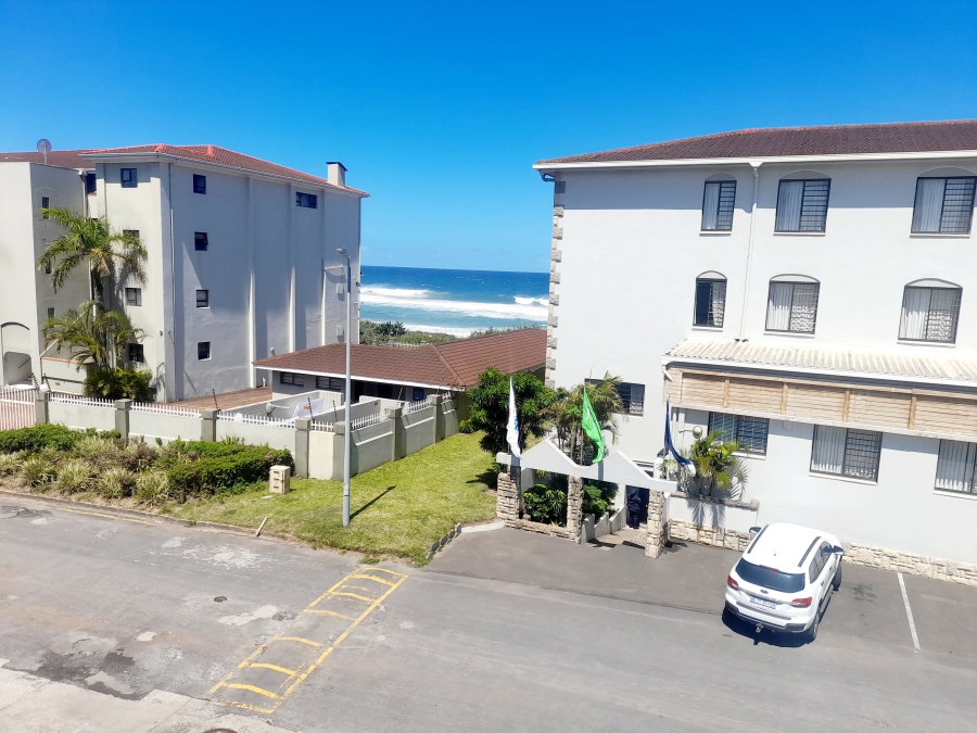 To Let 2 Bedroom Property for Rent in Margate KwaZulu-Natal