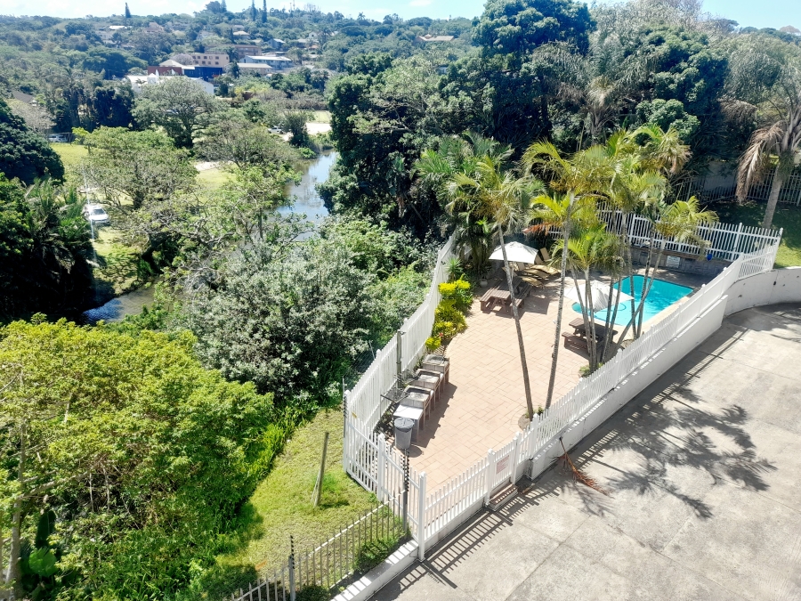 To Let 2 Bedroom Property for Rent in Margate KwaZulu-Natal