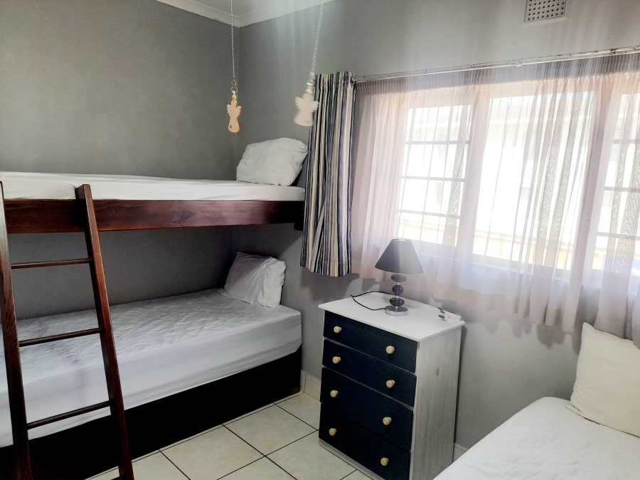 To Let 2 Bedroom Property for Rent in Margate KwaZulu-Natal