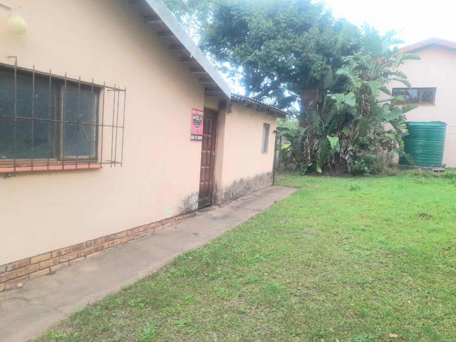 To Let 2 Bedroom Property for Rent in Margate KwaZulu-Natal