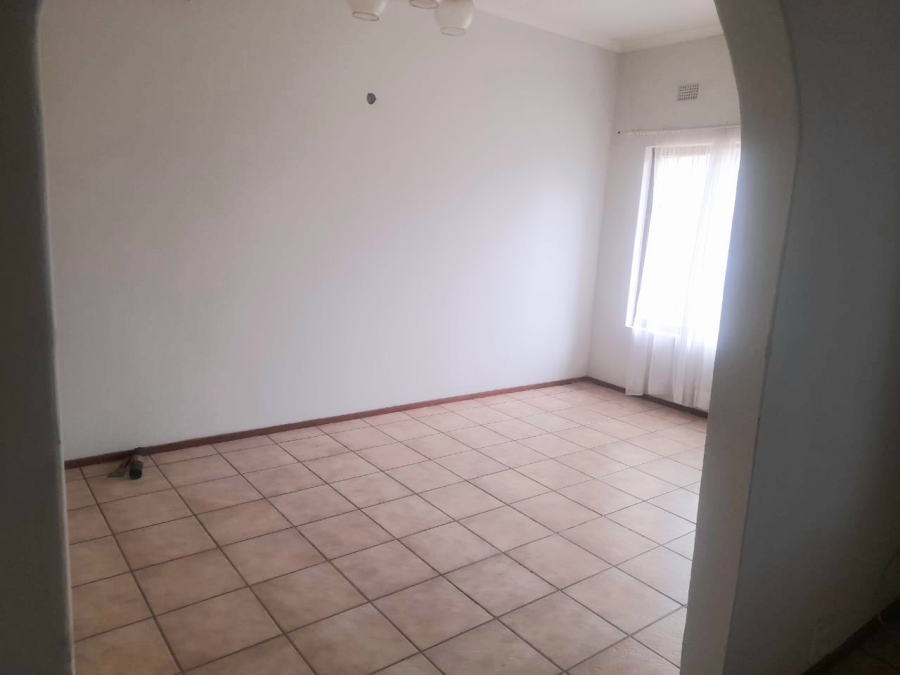To Let 2 Bedroom Property for Rent in Margate KwaZulu-Natal