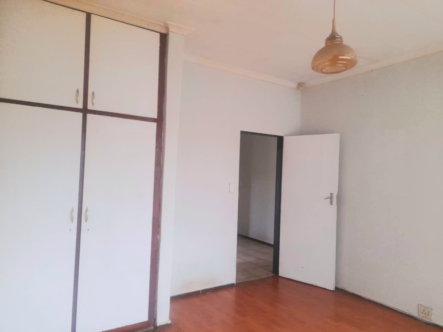 To Let 2 Bedroom Property for Rent in Margate KwaZulu-Natal