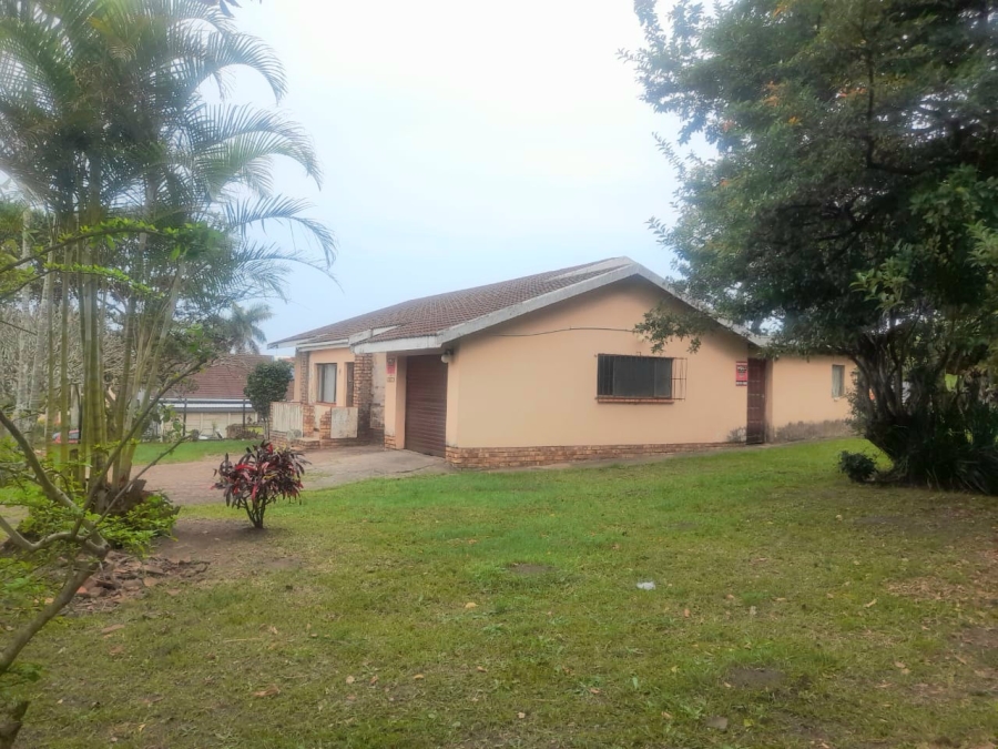 To Let 2 Bedroom Property for Rent in Margate KwaZulu-Natal