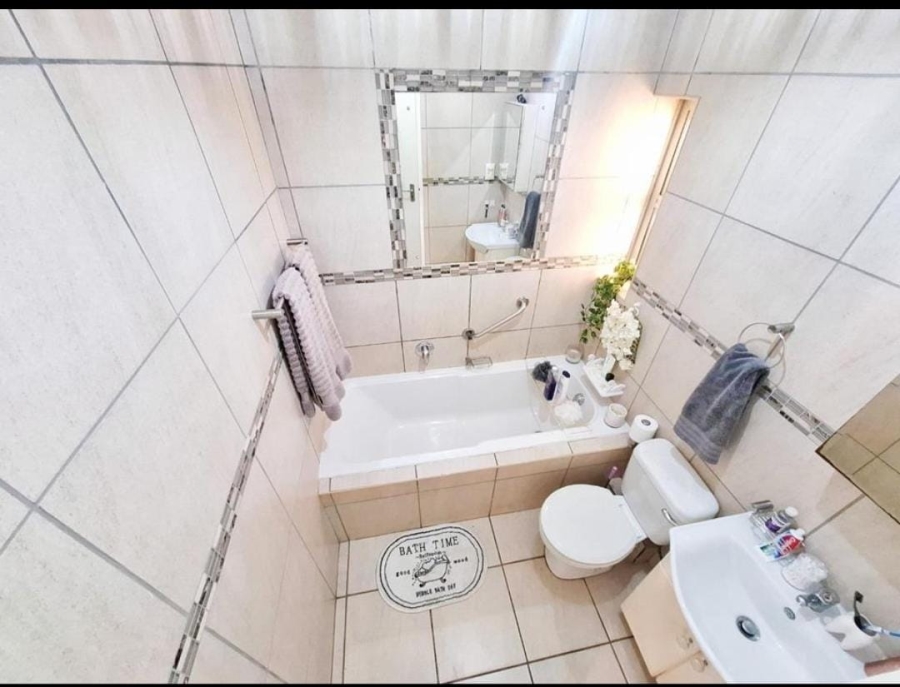 3 Bedroom Property for Sale in Manaba Beach KwaZulu-Natal