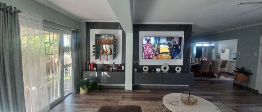 3 Bedroom Property for Sale in Margate KwaZulu-Natal