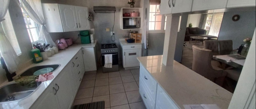 3 Bedroom Property for Sale in Margate KwaZulu-Natal