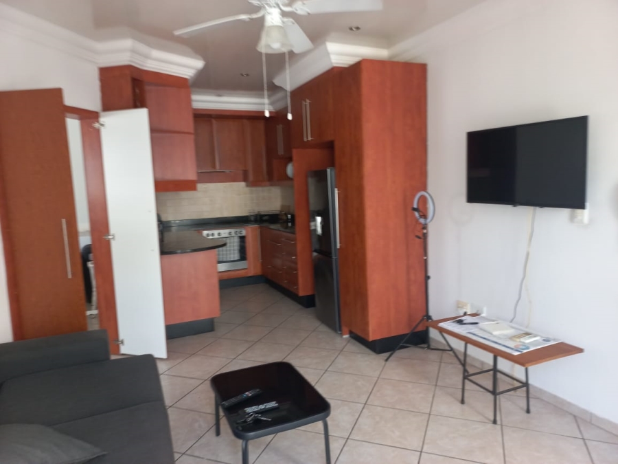 1 Bedroom Property for Sale in Uvongo KwaZulu-Natal