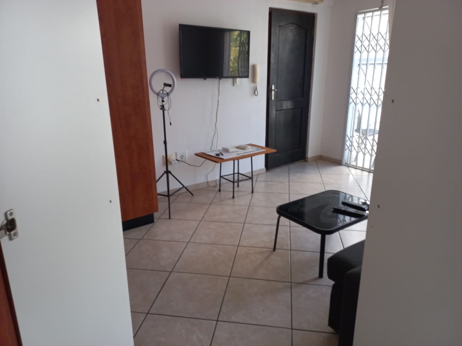 1 Bedroom Property for Sale in Uvongo KwaZulu-Natal